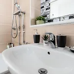 Daire Stylish 2br Flat - Walk To Old Trafford - Free Parking