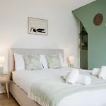 Heaton House - Parkside Charm And Comfort *