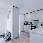 Apartmán Spacious In Mcr - Free Parking, Ps5 & Superfast Wifi