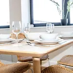 Zeni Alexandra Rise Two Bed Flat *