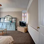別荘 Spacious Victorian Family In Stretford - Pass The Keys *