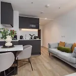 Cable Street Serviced * Manchester