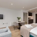 Cable Street Serviced Daire