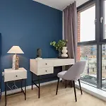 Daire Cable Street Serviced