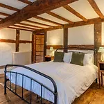 Coppice House Tatil Evi