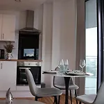 Luxury Penthouse With The View In Daire