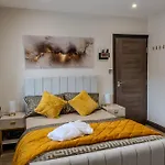 Luxehaus Mcr Feriehus *
