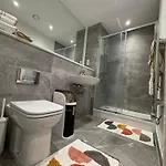 Appartamento Exquisite Riverview 2bedroom Flat In Manchester. *