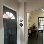 Budget Spacious 3 Bed In *