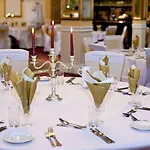 Sachas Hotel 3*