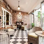 Eleven Didsbury Park Hotel 4*