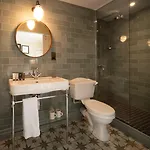 Eleven Didsbury Park 4*