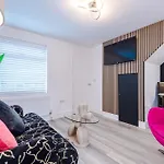 Minutes To The Coop Live Arena & Etihad Stadium - Free Parking With Ev Charger *