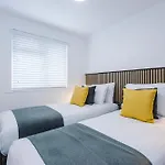 別荘 Minutes To The Coop Live Arena & Etihad Stadium - Free Parking W Ev Charger *