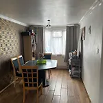 Female&family Single, Double And King Size With Shared Bathroom 홈스테이 *