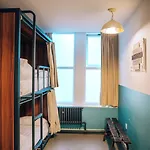 Hostel Malacuna *