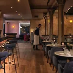Heathcote ホテル