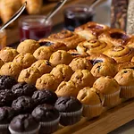 Ξενοδοχείο By Marriott Piccadilly 4*
