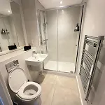 Salford Retreat - 2 Bedroom Апартаменты Манчестер