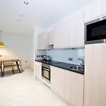 Staycity Piccadilly Lejlighedshotel 4*