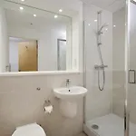 2 Bed Ensuite With Fantastic Night View And Old Trafford Stadium * Manchester