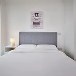 Apartmán 2 Bed Ensuite With Fantastic Night View And Old Trafford Stadium Manchester