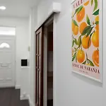 Modern 3-bed Townhouse Centre Free Parking *