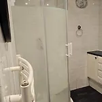 بيت ضيافة Heywhyjas *