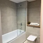 Sky View Centre Luxury مانشستر