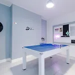 Sleep7, Pool Table, Ttennis, Free Parking, 3br 公寓 曼彻斯特