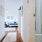 2br Heights Sleeps 7 Parking & Wifi Lejlighed