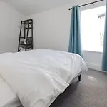 Appartamento Joyful Management -top Floor With Feel Deco In M16