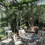 Dakota Hotel 5*