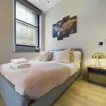 Luxury Unique 2bedroom Centre
