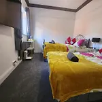 Habitación en casa particular Luxury Free Wifi Old Trafford
