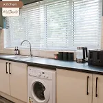 3br House By Mystayuk Short Lets & Serviced With Free Parking & Contractor * Manchester