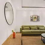 Affittacamere Guestready - Charming Retreat With Private Patio Manchester