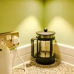 Luxury 5br Near Airport Wifi Дом отдыха Манчестер