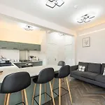 Vakantiehuis The Groves Room 4- Close To Mri, City Centre & Uni Manchester