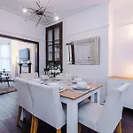 Tatil Evi Oldtrafford - Sleeps 6 - Free Parking - Free Wifi *