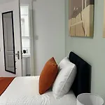 Elegant 4br Pets Ok Driveway Sleeps 9 *