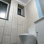 Apartmán Spacious 4 Bed Maisonette Close To Salford Quays And With Smart Tvs And Netflix Perfect For Families And Contractors Manchester