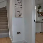 Modern 4br Rooftop Townhouse - Hot Tub - Citycentre *
