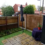 Spacious 4 Bed Maisonette Close To Salford Quays And With Smart Tvs And Netflix Perfect For Families And Contractors Apartmán Manchester