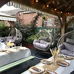 Hendham House - Near Etihad Stadium, Coop Live Arena, Ao Arena, Piccadilly Train Station & Centre Manchester