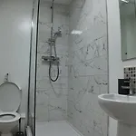 Stylish In Vibrant Salford, Manchester! Apartment