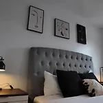 Apartment Stylish In Vibrant Salford, Manchester! *