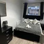Suite-dreamz-mcr Апартаменты