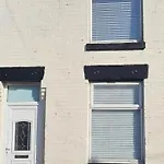 Дом отдыха Caftop Homes *