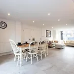 Ferienhaus Modern 5-bed Ev Centre 10 Min Manchester